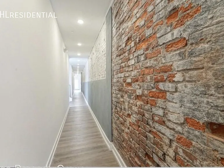 1342 N Marston St #2B2B — Photo 11
