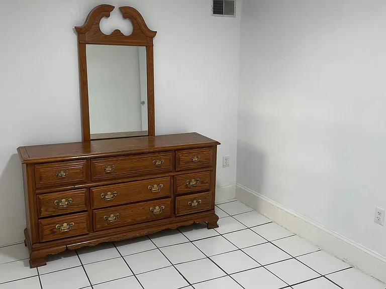 6 Sewall St #1 — Photo 29