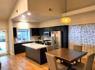 2633 Applegate Ave, Clovis, CA 93611