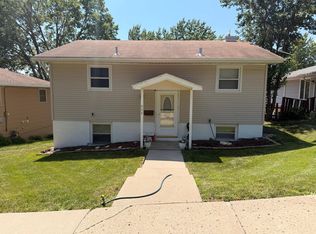904 S State St, New Ulm, MN 56073