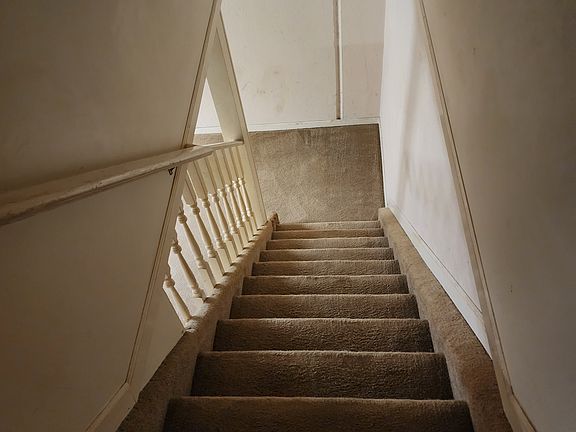 4th image of 6215 Beechfield Dr