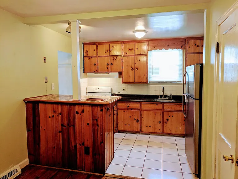 6405 Stuart Ave — Photo 47
