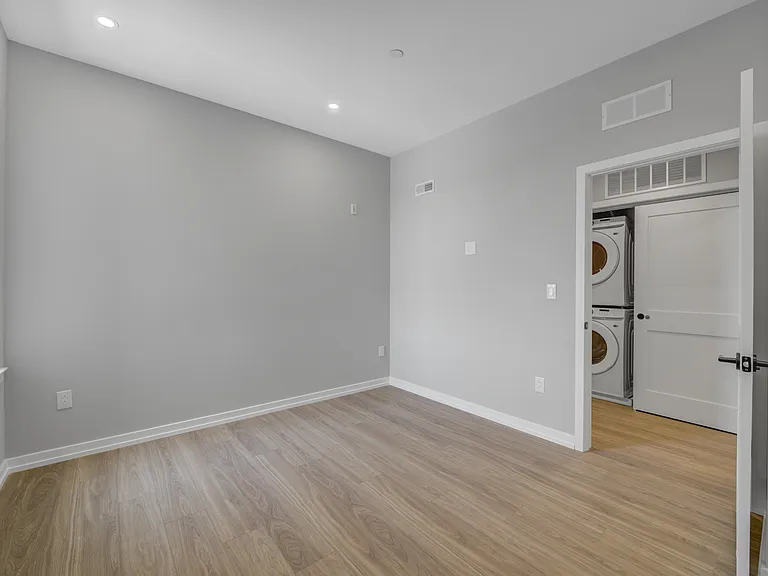 2445 Innovator Way — Photo 45