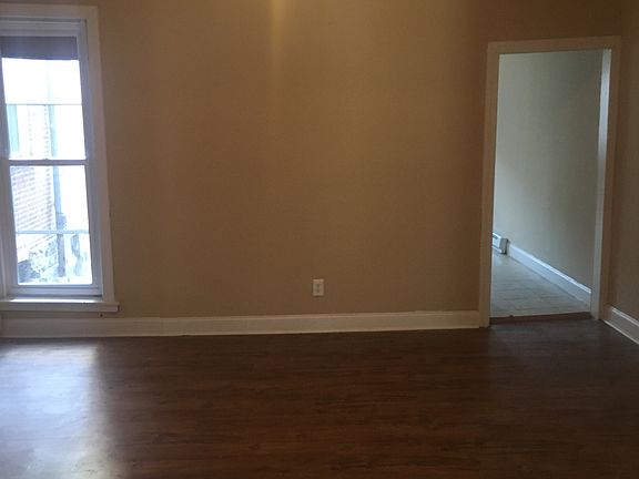 3rd image of 5824 Florence Ave #House
