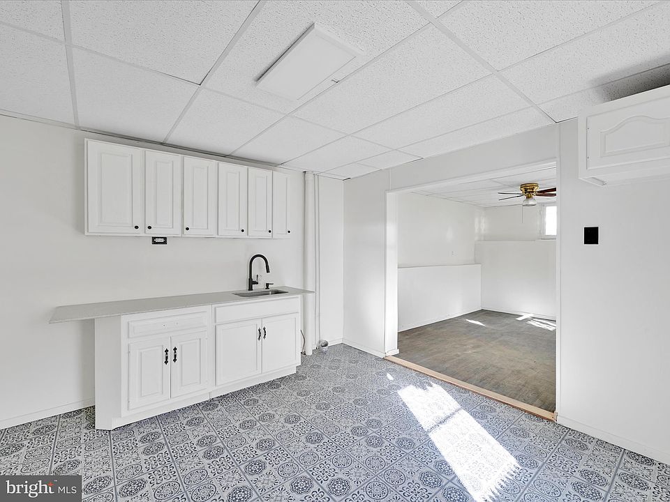 448 W Ogden St, Girardville, PA 17935 Zillow