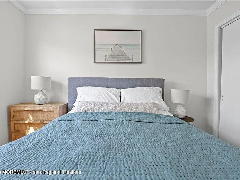 2204 Grand Central Ave #15 — Photo 8
