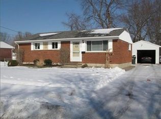 340 Kenroe Ave, Munroe Falls, OH 44262