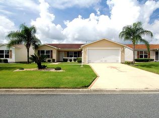 1050 Golden Grove Dr, The Villages, FL 32162