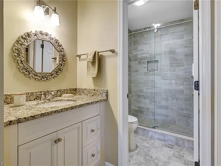 3062 Sandpiper Bay Cir #K302 — Photo 15