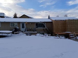 86 Walker Rd, Evanston, WY 82930