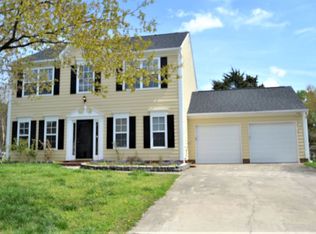 11415 Laurel View Dr, Charlotte, NC 28273