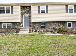 123 Leaf Dr NW, Cleveland, TN 37312
