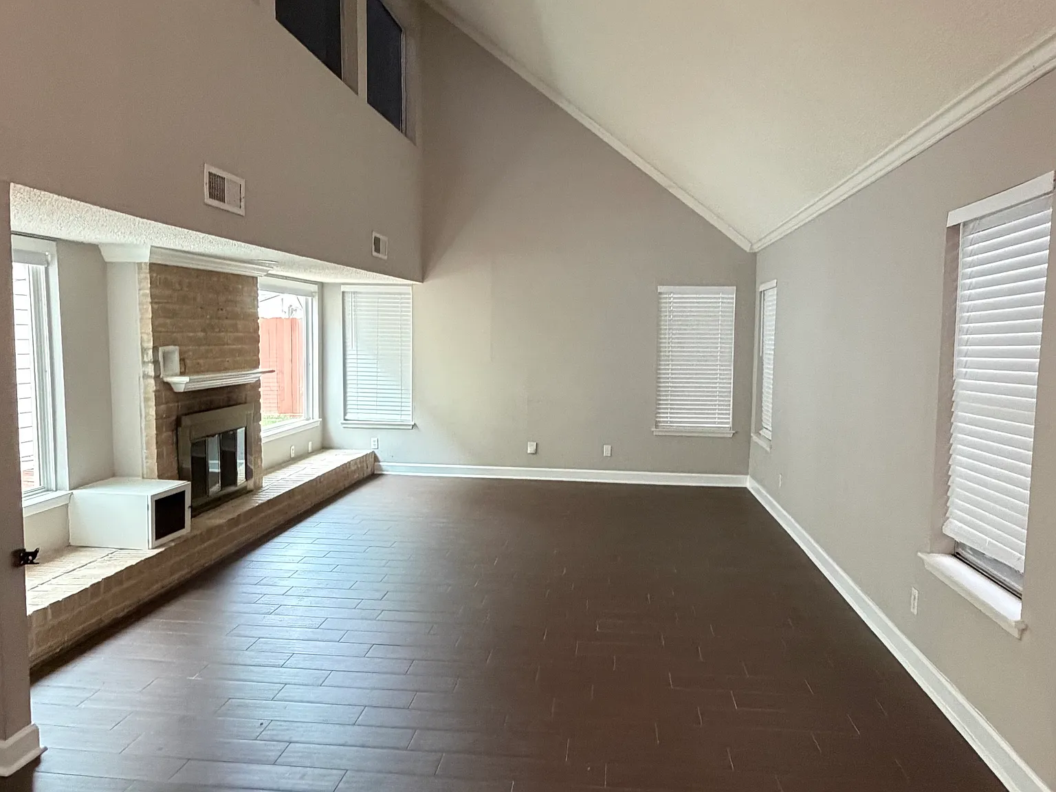 5007 Autumn Forest Dr — Photo 3