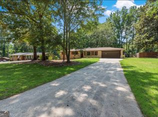 5461 Francis Dr SW, Lilburn, GA 30047