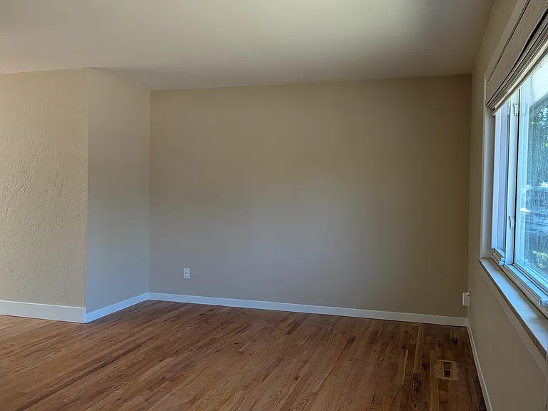 4050 Hollow Rd — Photo 39