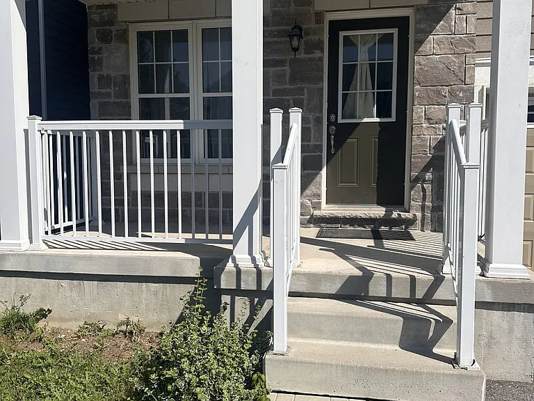 9 Catamaran Dr — Photo 3