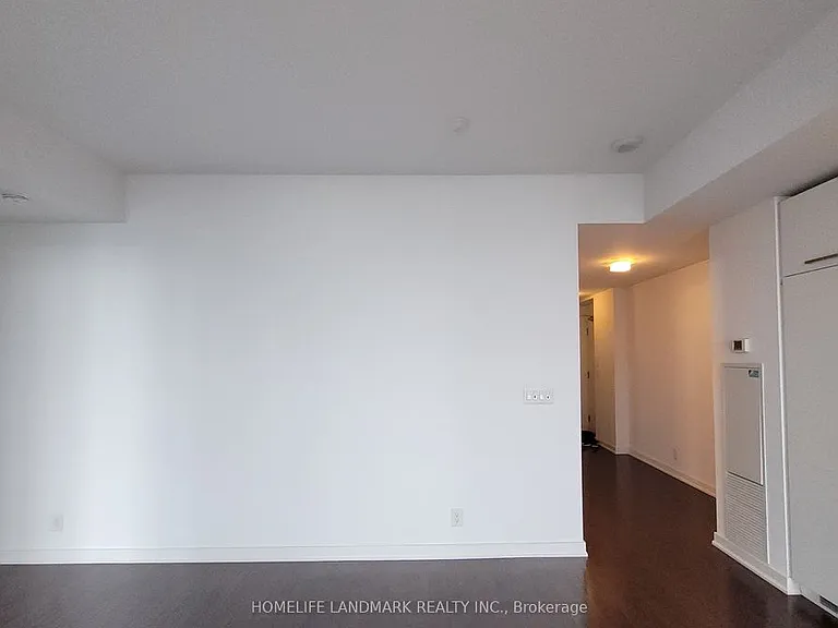 14 York St #3408 — Photo 3
