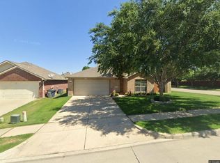2125 Sunny Side Dr, Little Elm, TX 75068