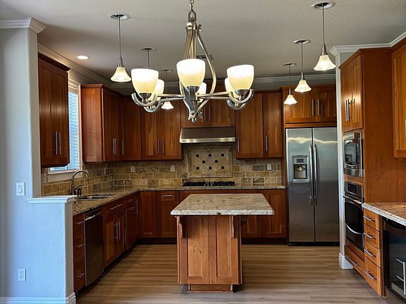 5th image of 2263 Muratura Way