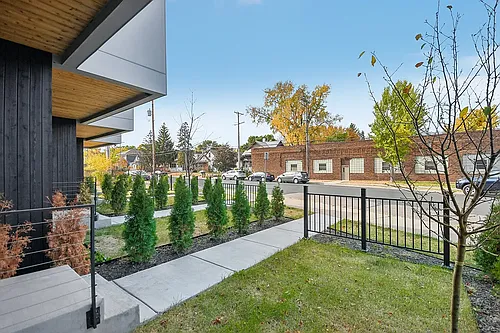 The Hollander Row Homes Photo 1