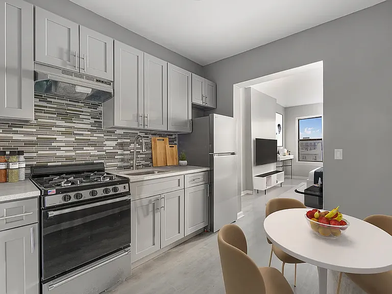901 Dekalb Ave #C1 — Photo 1
