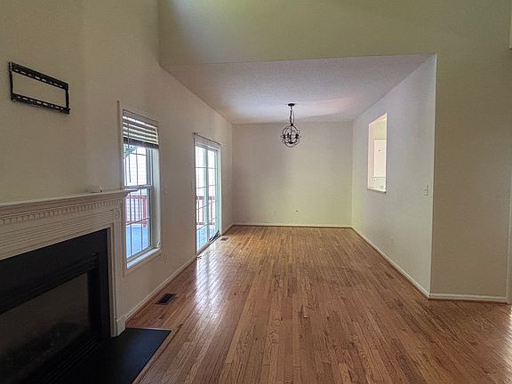 4th image of 2805 Alder Ridge Ln