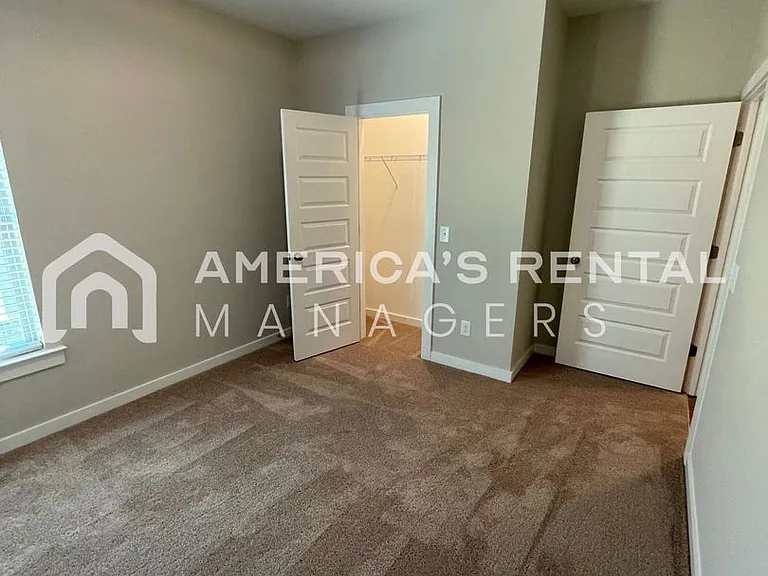 2132 Ellsworth Loop Rd — Photo 21