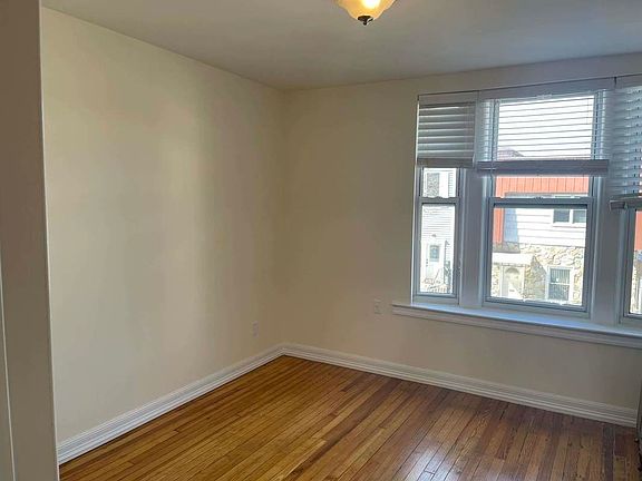3rd image of 32-17 37th St #4