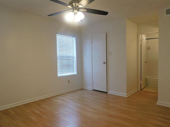 4th image of 12660 Ashford Point Dr APT 207