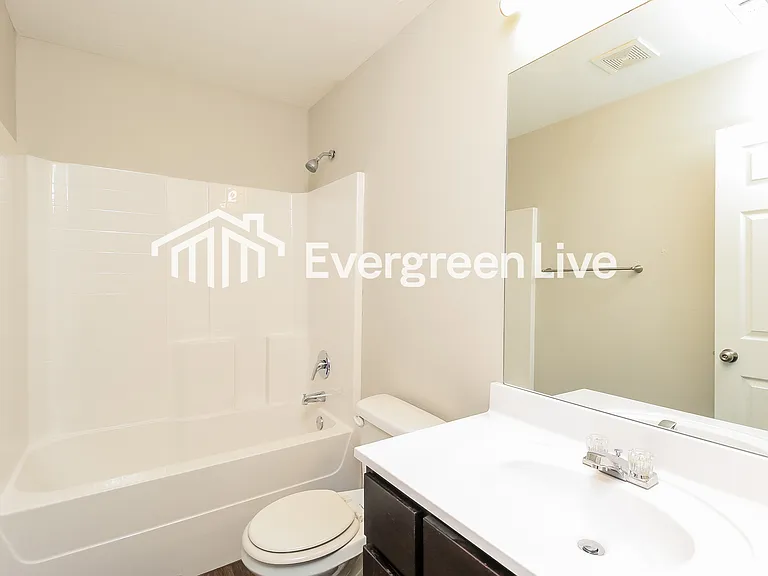 8564 SW 44th Ter — Photo 14