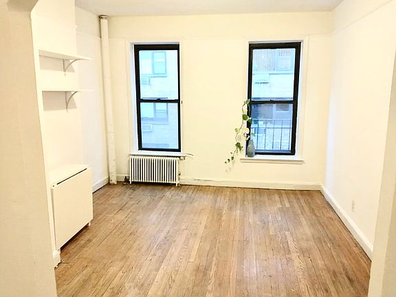 4th image of 314 E 70th St APT 5A
