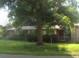 525 Ebenezer Rd, Camden, TN 38320