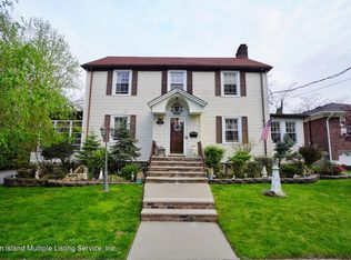 26 Normalee Rd, Staten Island, NY 10305