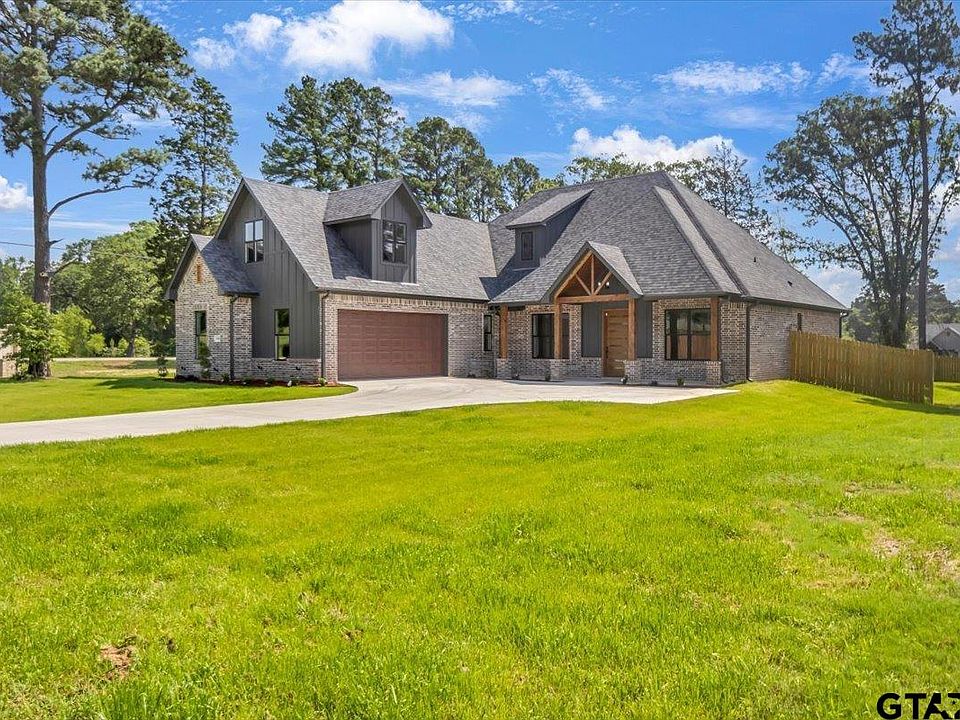 1st image of 14848 Woodland Creek Dr