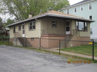 110 Puritan Ave, Worcester, MA 01604