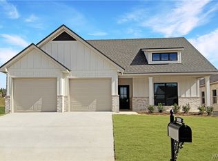 13767 Black Oak Dr, Northport, AL 35475