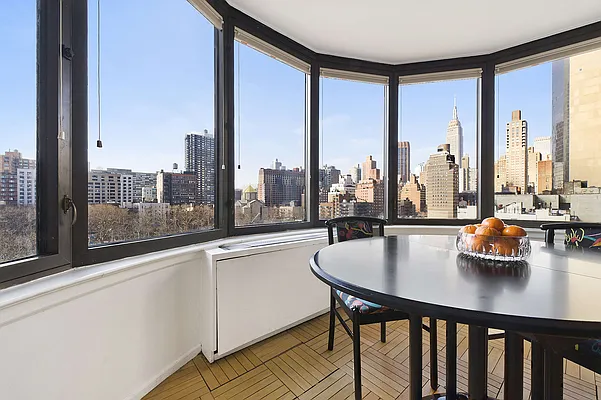 Sold by Thrasher Real Estate | media 13