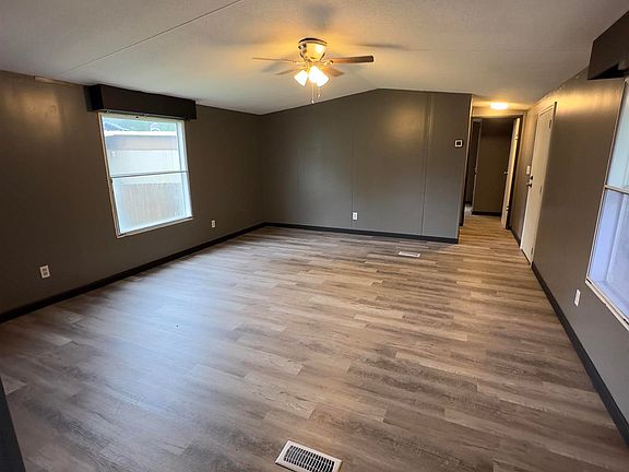 5th image of 25680 Poirrier Ln