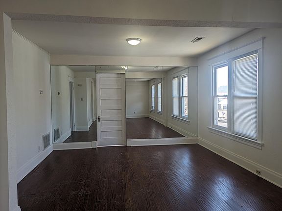 3rd image of 1213 Revell Ave #2