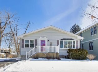 365 N Walnut St, Elmhurst, IL 60126