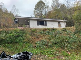 7444 Drill Rd, Honaker, VA 24260