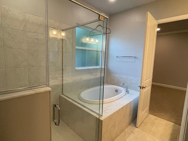 262 Jeannie Dr — Photo 10