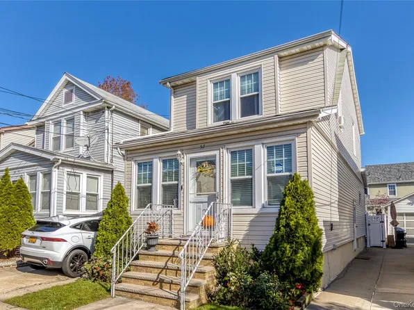 92-57 246th Street, Floral Park, NY 11001