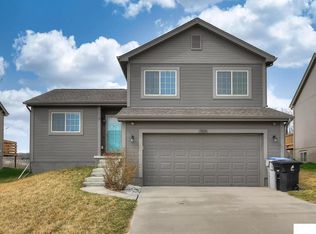 7014 N 90th St, Omaha, NE 68122