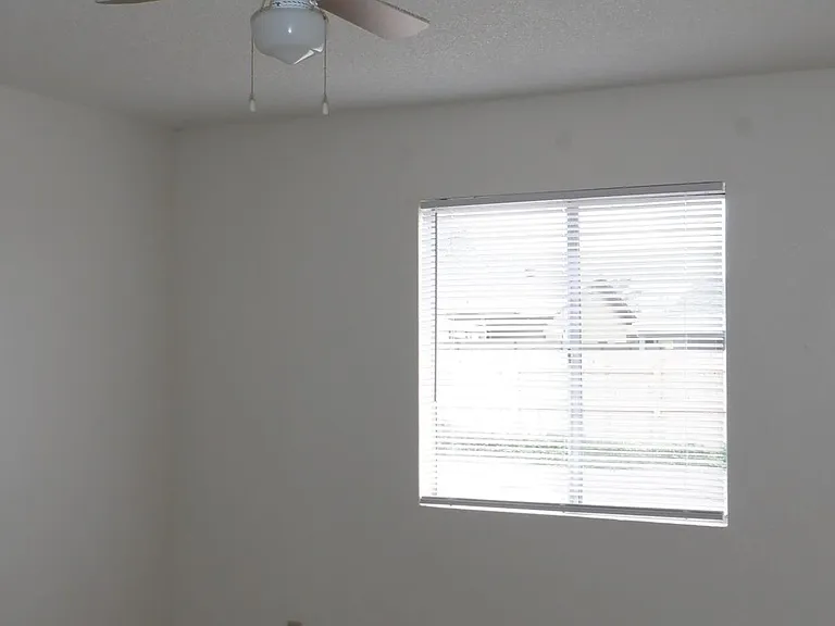 441 W 20th Ave #4 — Photo 5