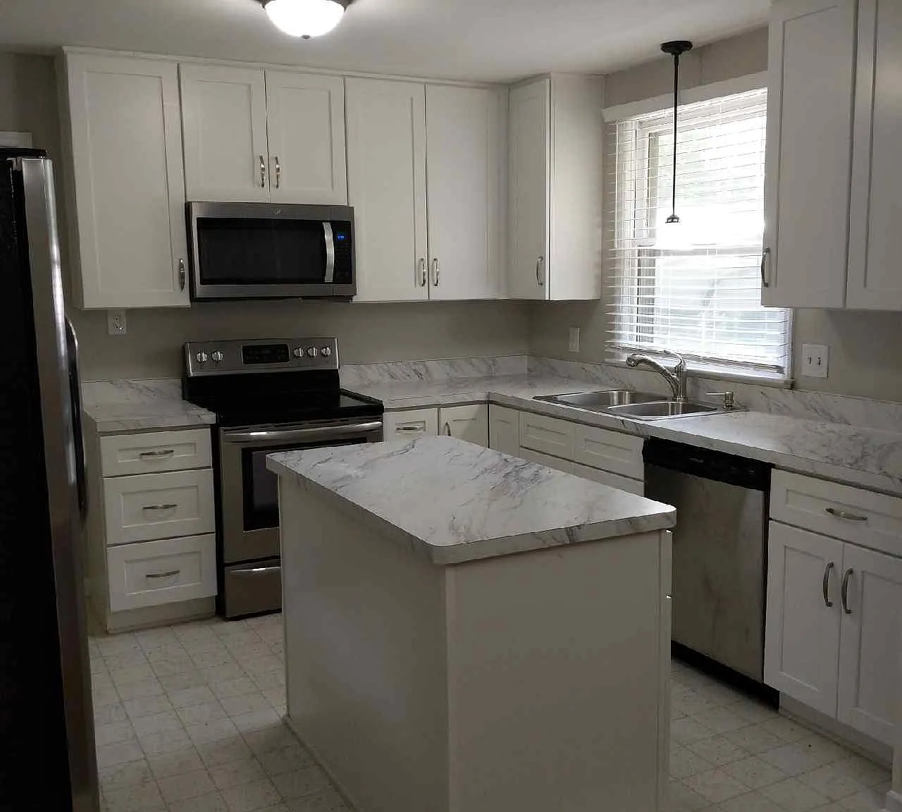 122 Bailey Collins Drive - 1 — Photo 2