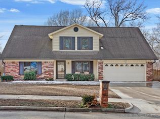 1117 W Decatur Pl, Broken Arrow, OK 74011