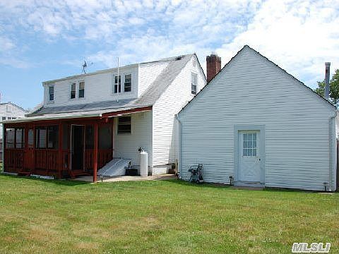 2nd image of 48 W Belle Terre Ave