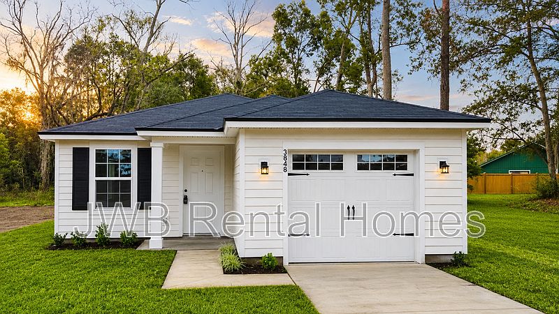 1st image of 3848 Soutel Dr