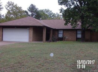 835 N Boyd Cir, Sapulpa, OK 74066